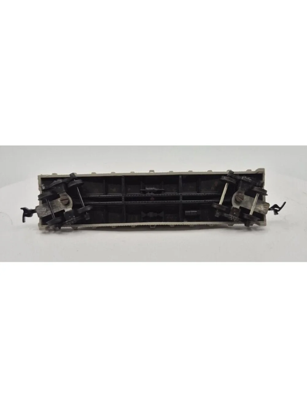 Vintage HO US Army Grey Flat Car with Red Launcher #0850 Lionel No Missile